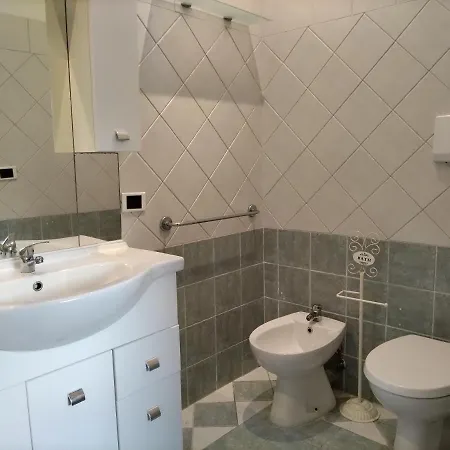 Apartament La Piccola Venezia Livorno